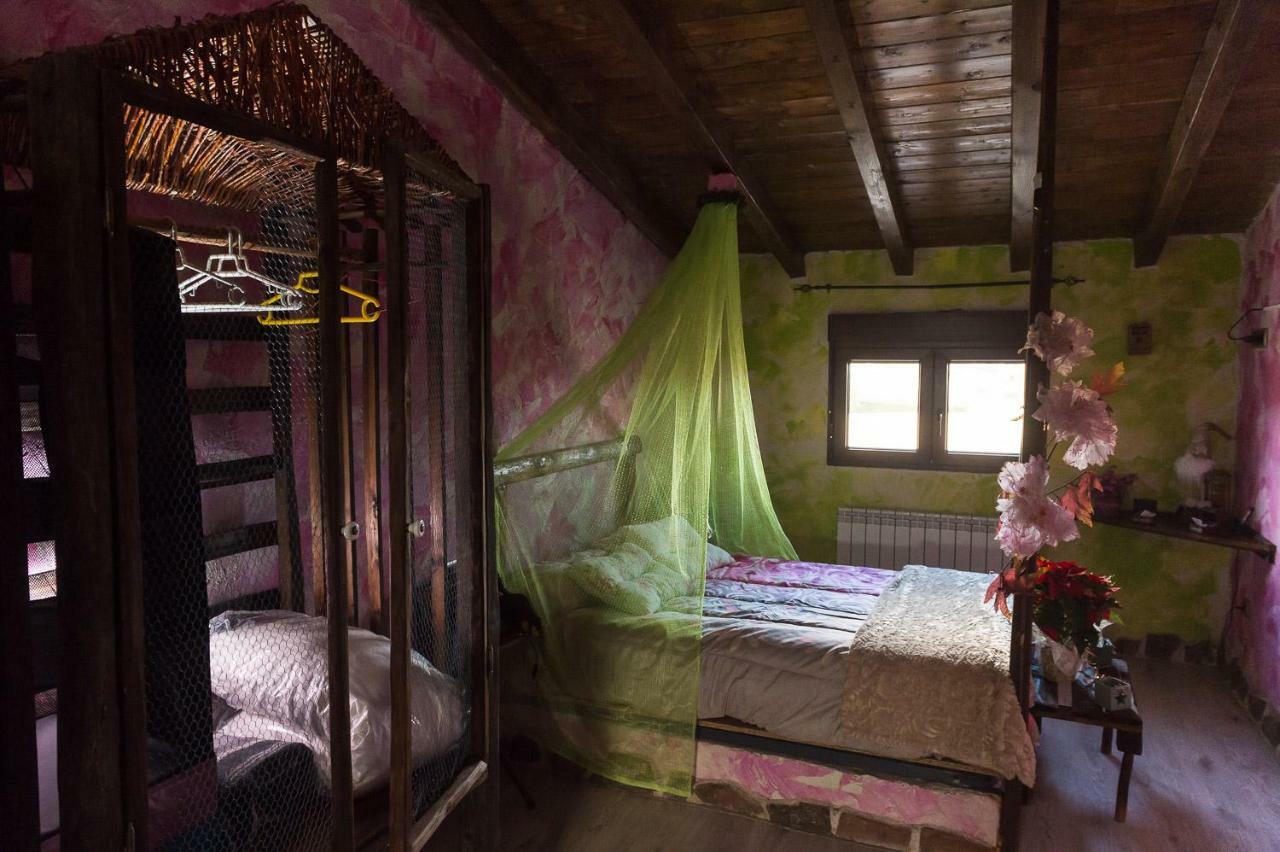 Hostal El Eden de Javier Robledillo Exterior foto
